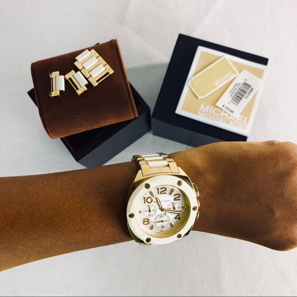 🎉HP🎉 MICHAEL KORS chronograph watch 🌺 - Picture 5 of 5